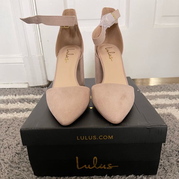 Nude Suede Lulus Heels - Size 7 - Picture 2 of 4